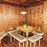 Winklerhof - Bergblick By Interhome